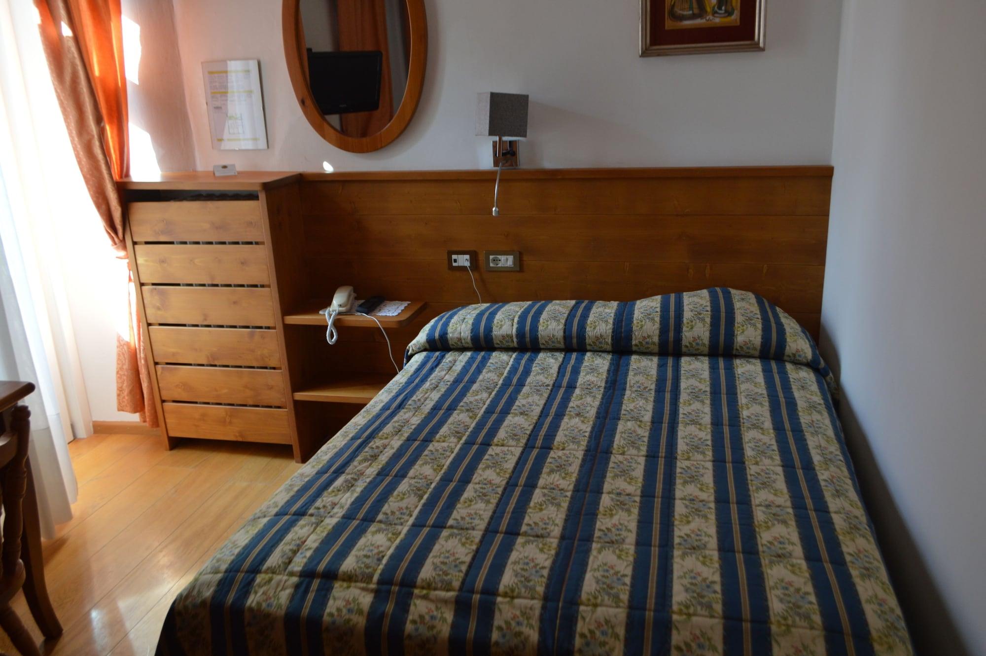Hotel Montana- ricarica auto elettriche Cortina dʼAmpezzo Esterno foto