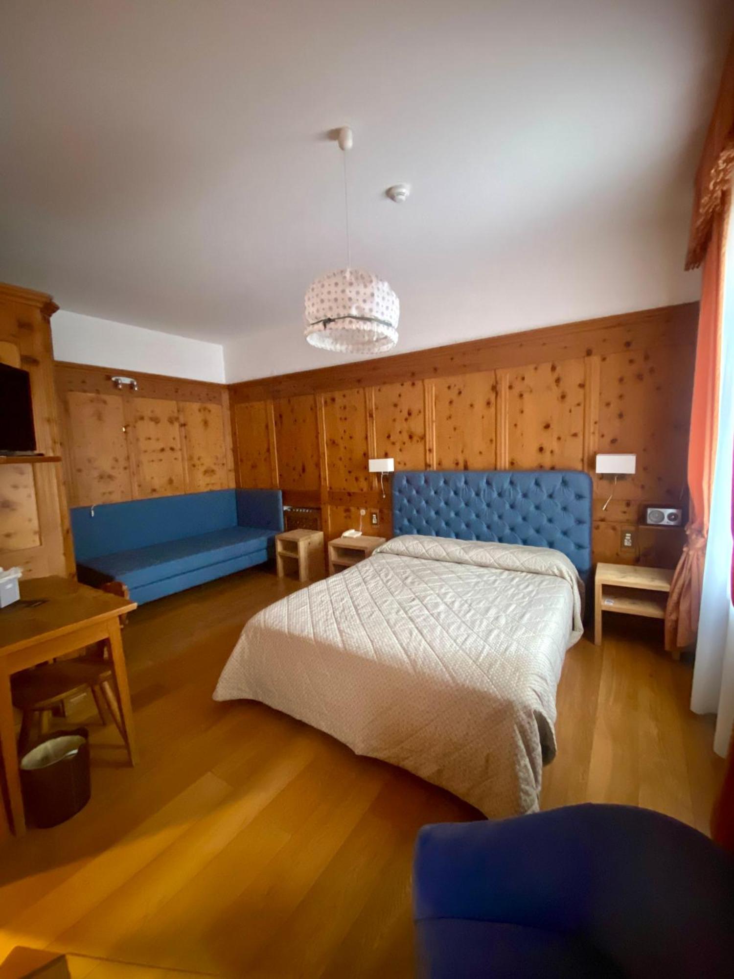 Hotel Montana- ricarica auto elettriche Cortina dʼAmpezzo Esterno foto